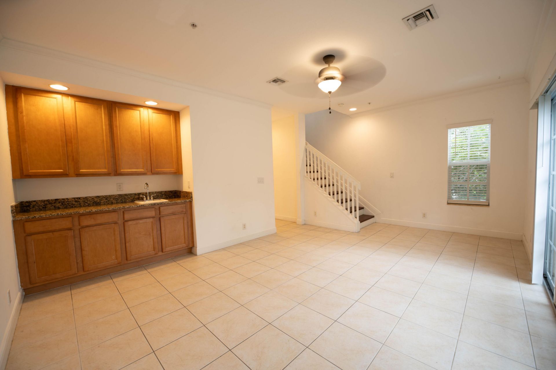 530 S Federal Highway, Unit 8, Lake Worth Beach, FL 33460 Photo
