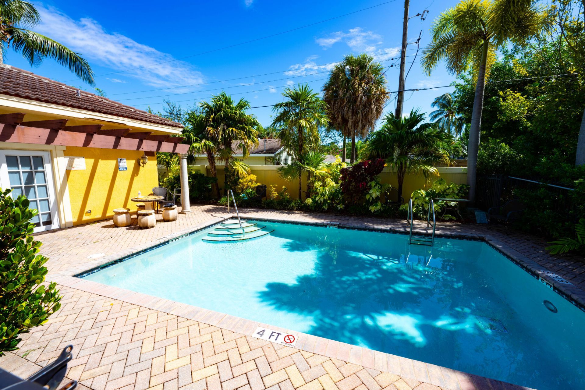 530 S Federal Highway, Unit 8, Lake Worth Beach, FL 33460 Photo