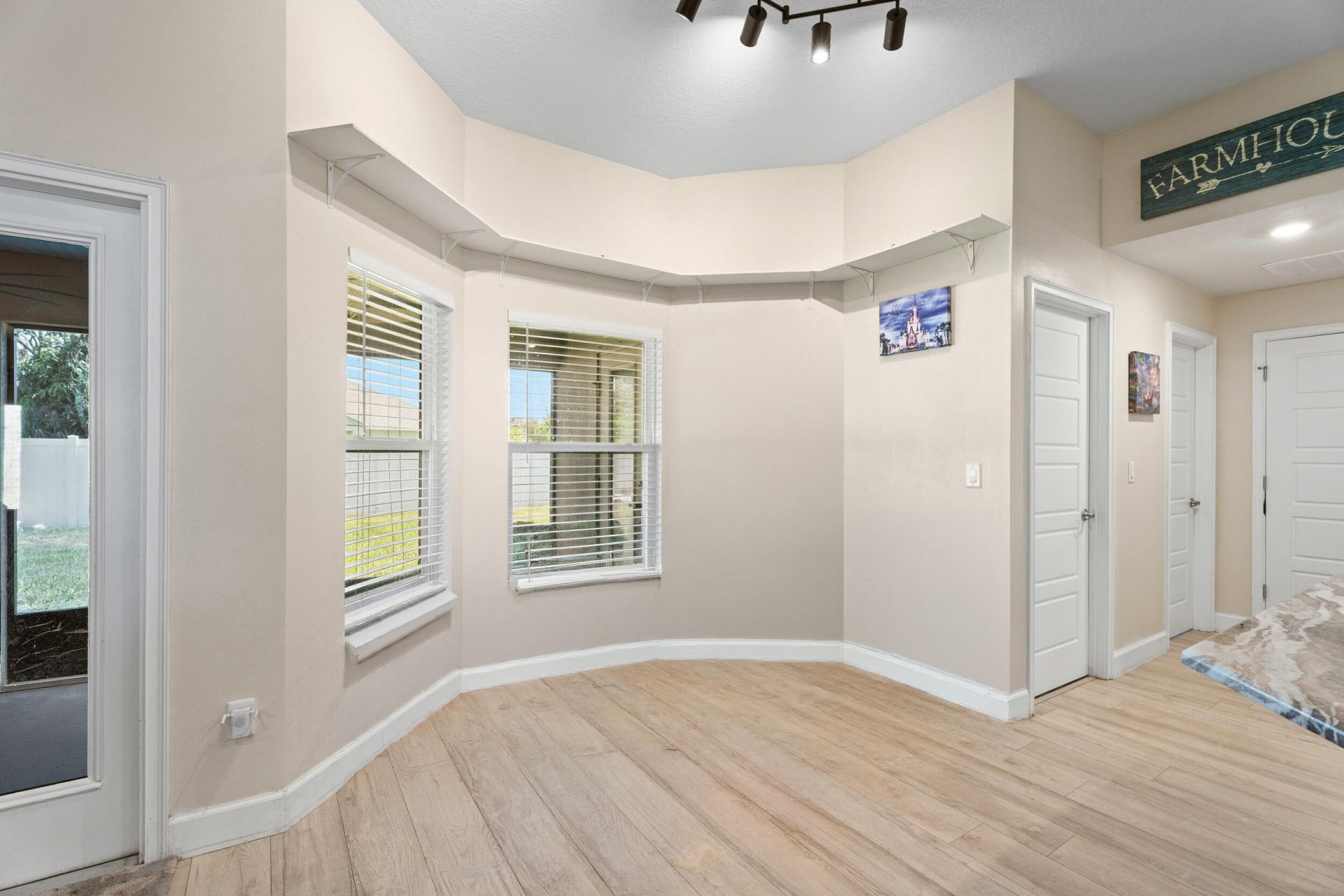 5846 NW Dooley Circle, Port Saint Lucie, FL 34986 Photo