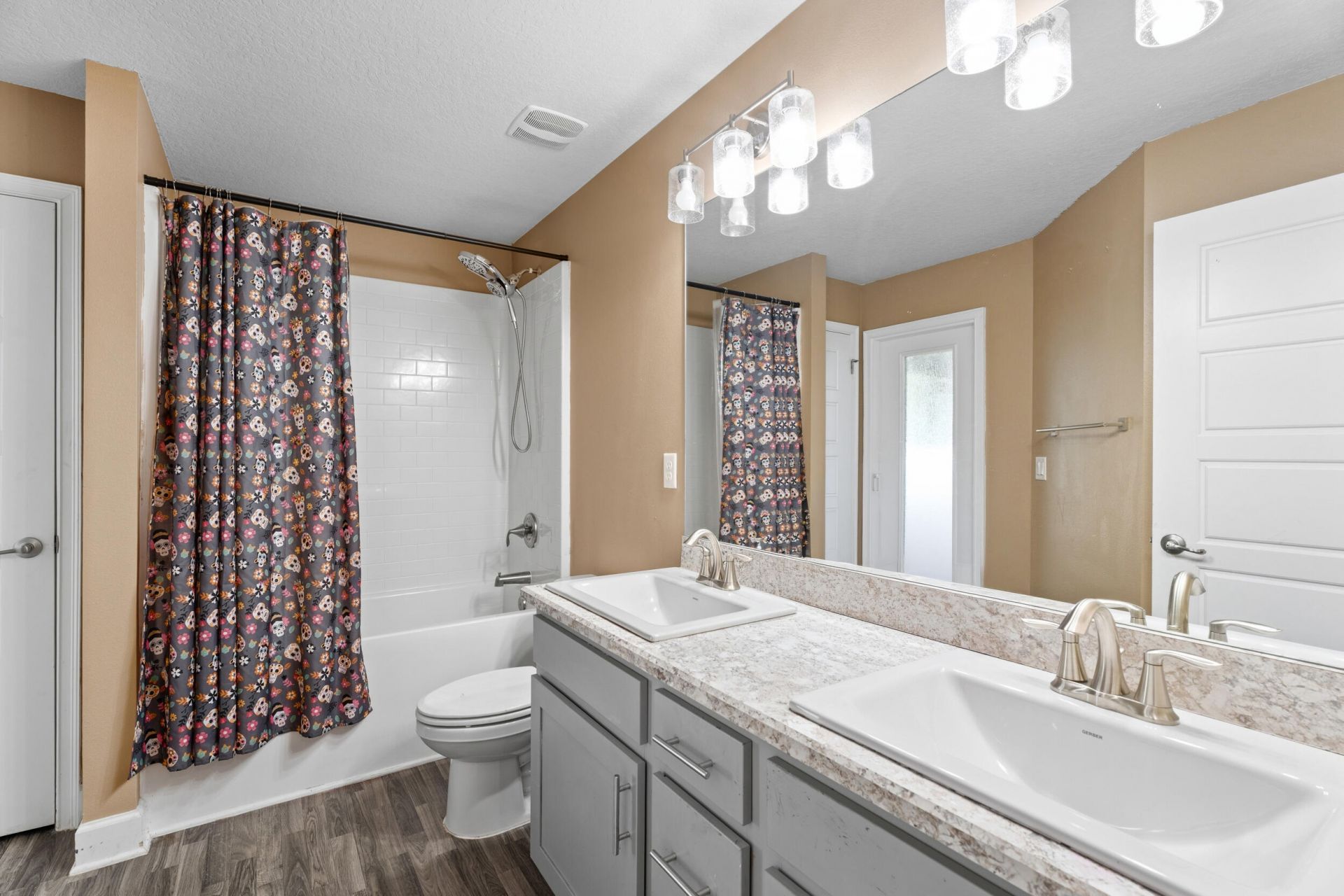 5846 NW Dooley Circle, Port Saint Lucie, FL 34986 Photo