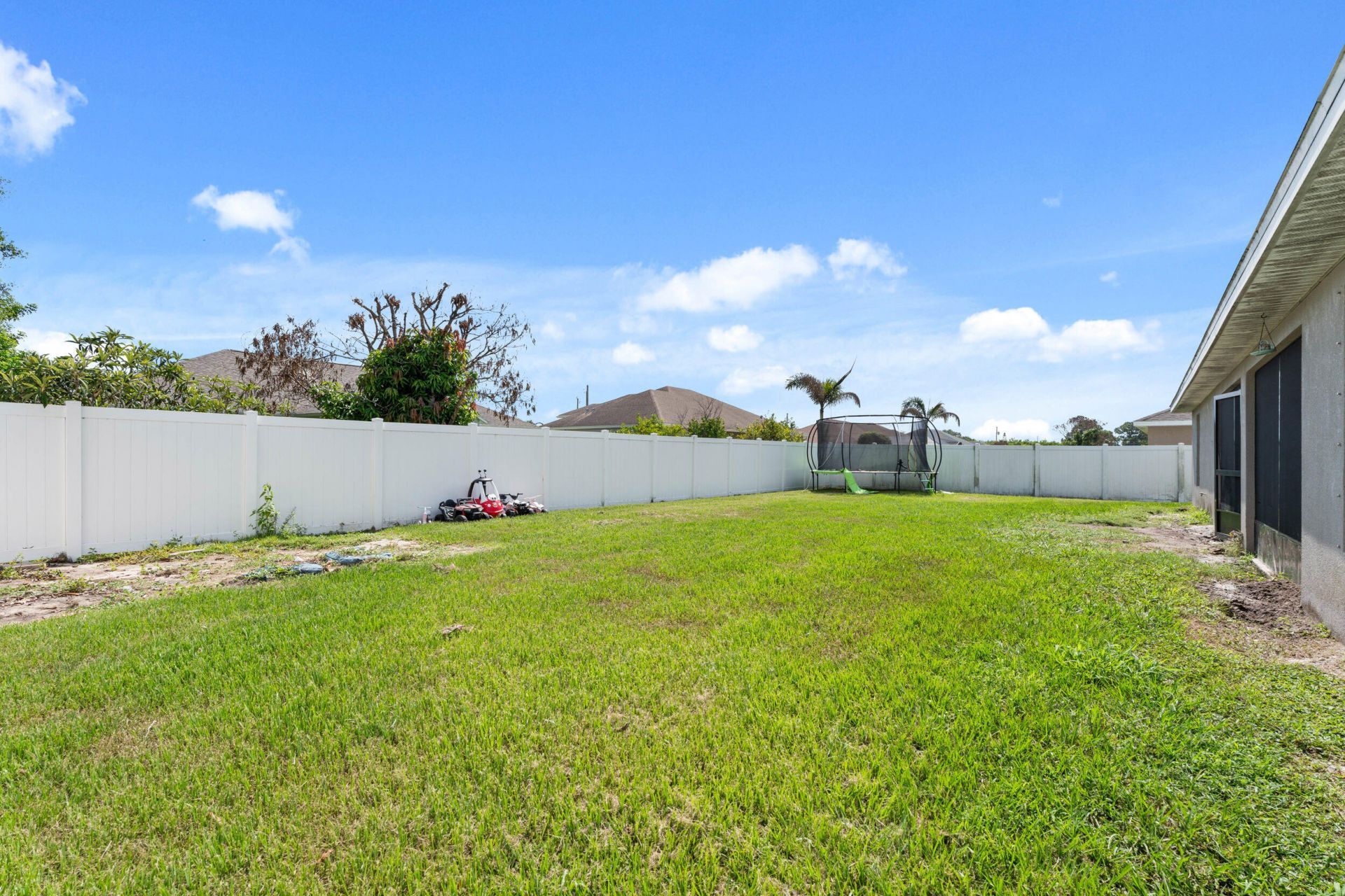 5846 NW Dooley Circle, Port Saint Lucie, FL 34986 Photo