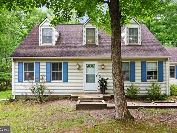 209 REMINGTON ROAD, EAST STROUDSBURG, PA 18301