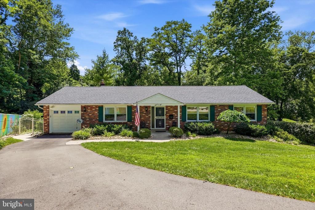 1105 CLARK ROAD, GLENSIDE, PA 19038