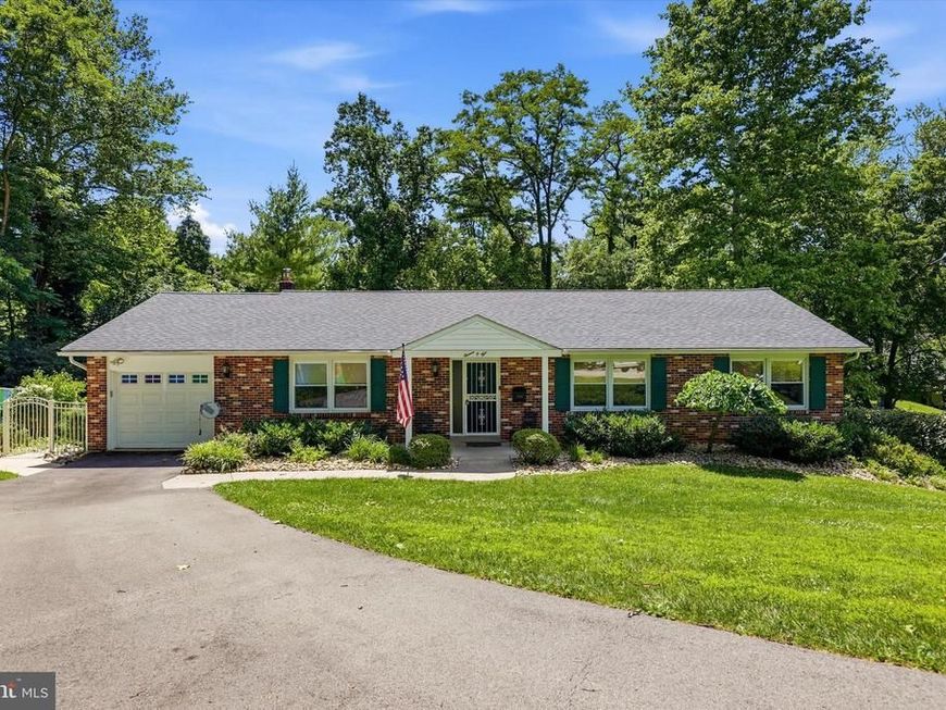 1105 Clark Road, Glenside, PA 19038 Main Photo