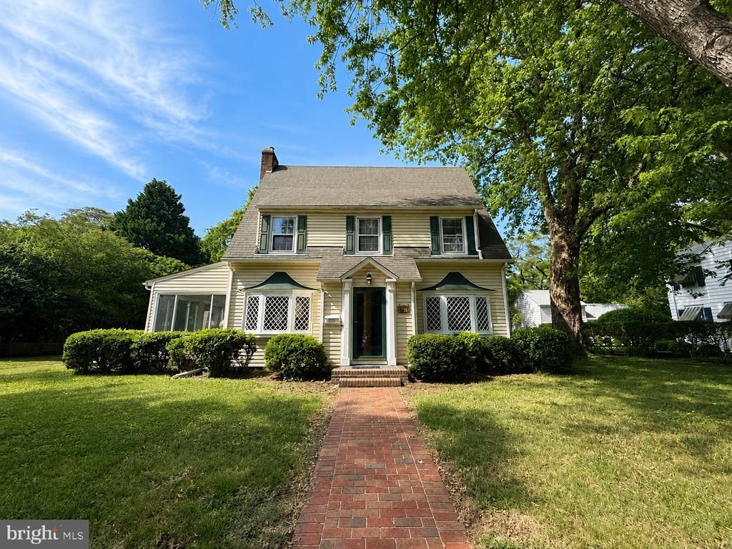 215 S CLAIRMONT DRIVE , SALISBURY, MD 21801