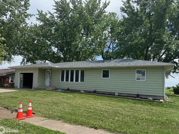105 Prairie Street, Whittemore, IA 50598
