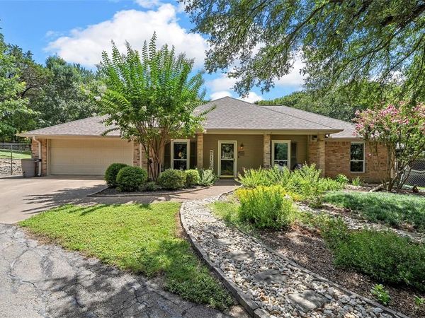 4000 Fox Ridge , Lorena, TX 76655