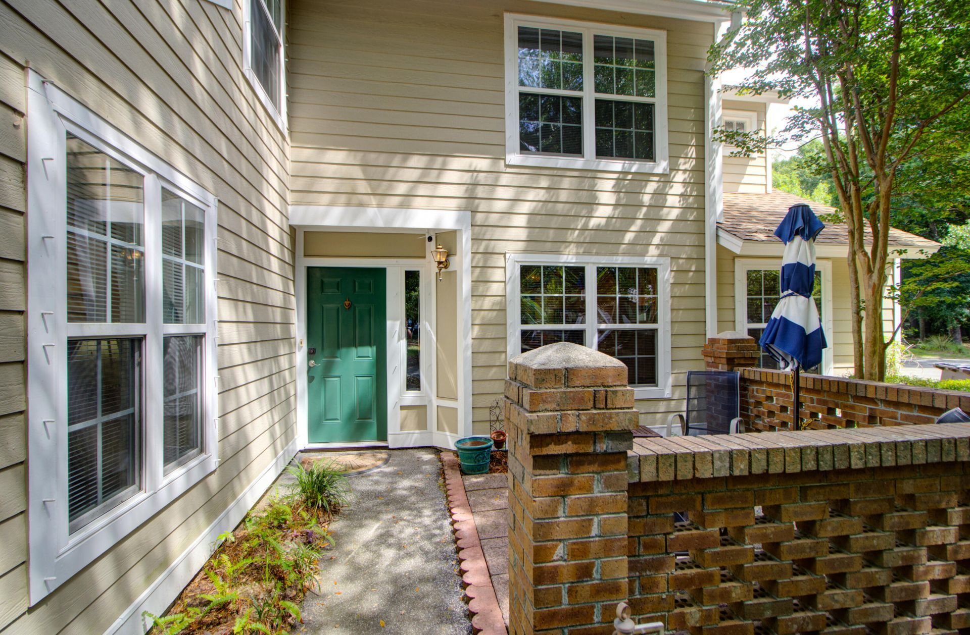 1046 Planters Place Photo 18