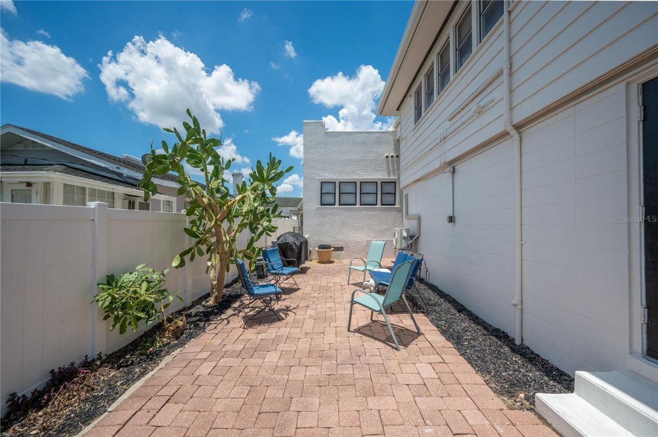 1102 Melton Avenue , Lakeland, FL 33803 Photo