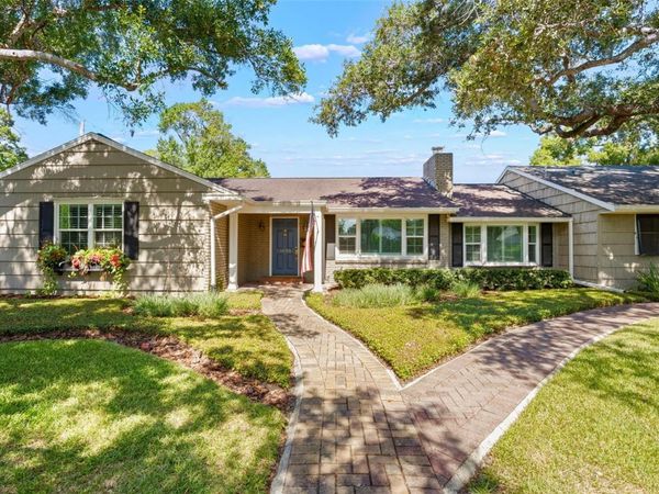 1035 S STERLING AVENUE , TAMPA, FL 33629