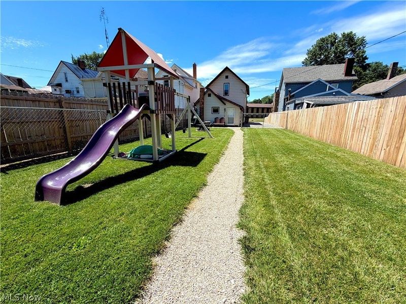 151 Beaver Avenue NE, New Philadelphia, OH 44663 Photo 3