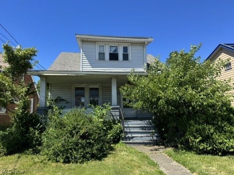 19205 Arrowhead Avenue, Cleveland, OH 44119 Photo 1