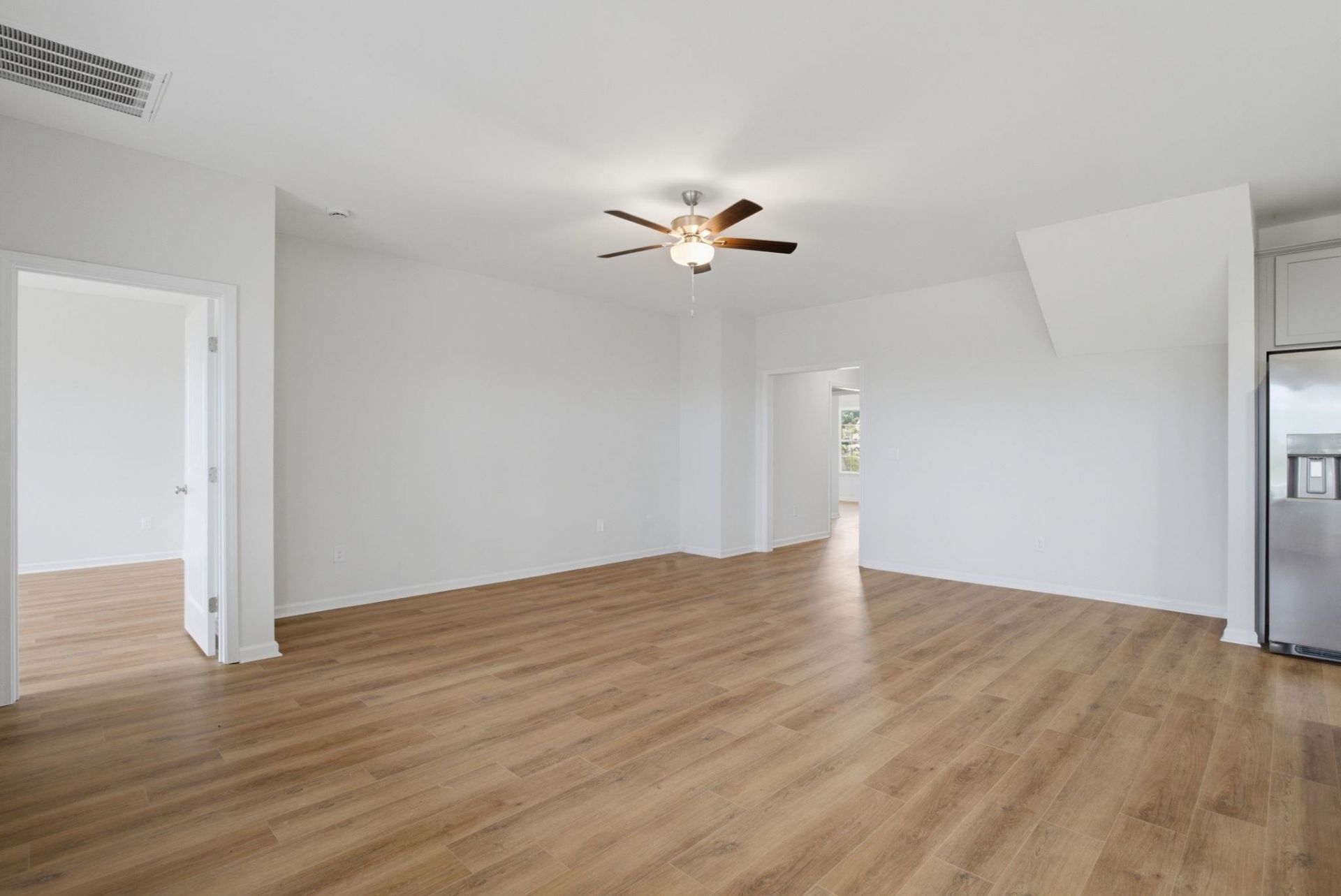 2709 Seaport Circle Photo 16