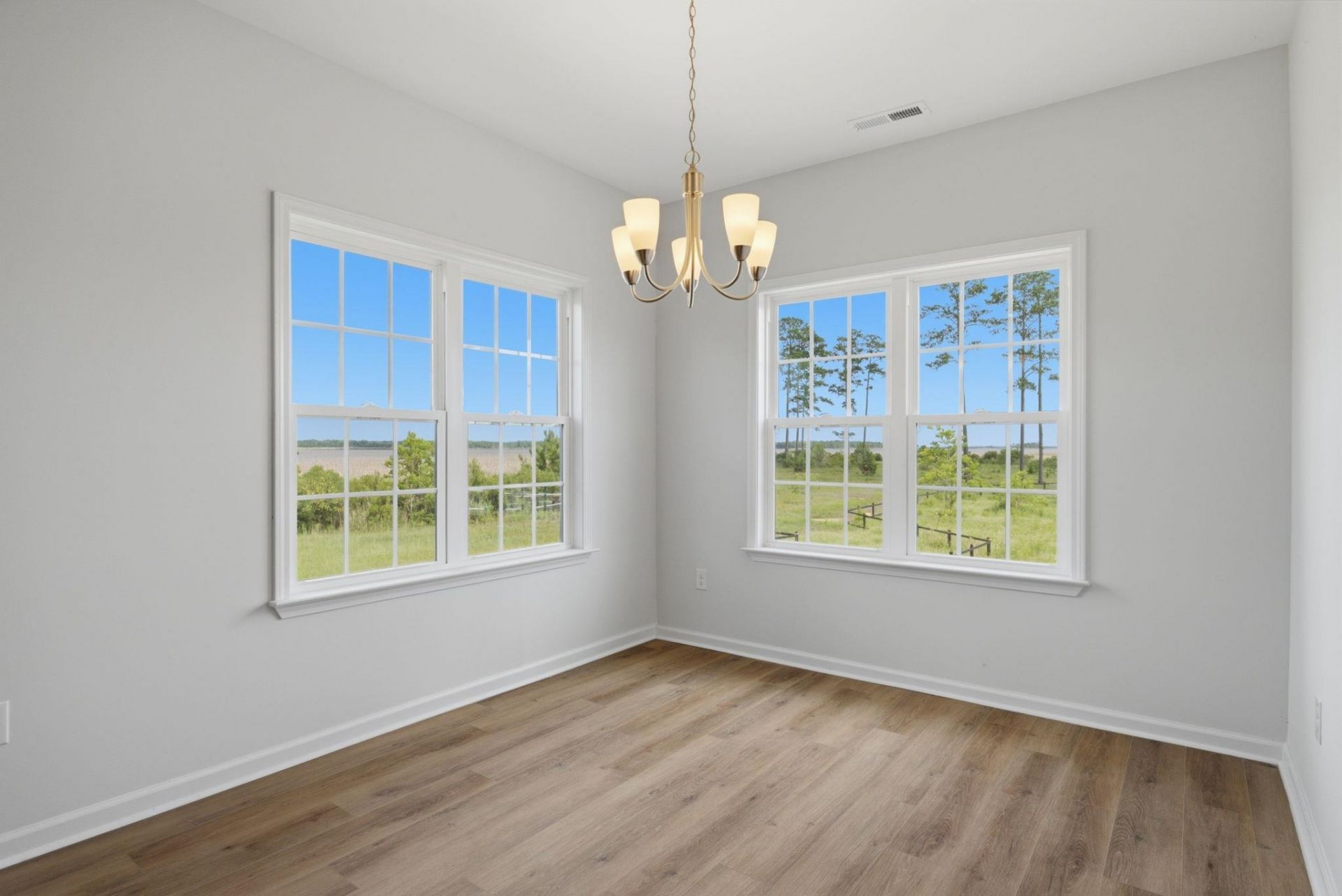 2709 Seaport Circle Photo 19