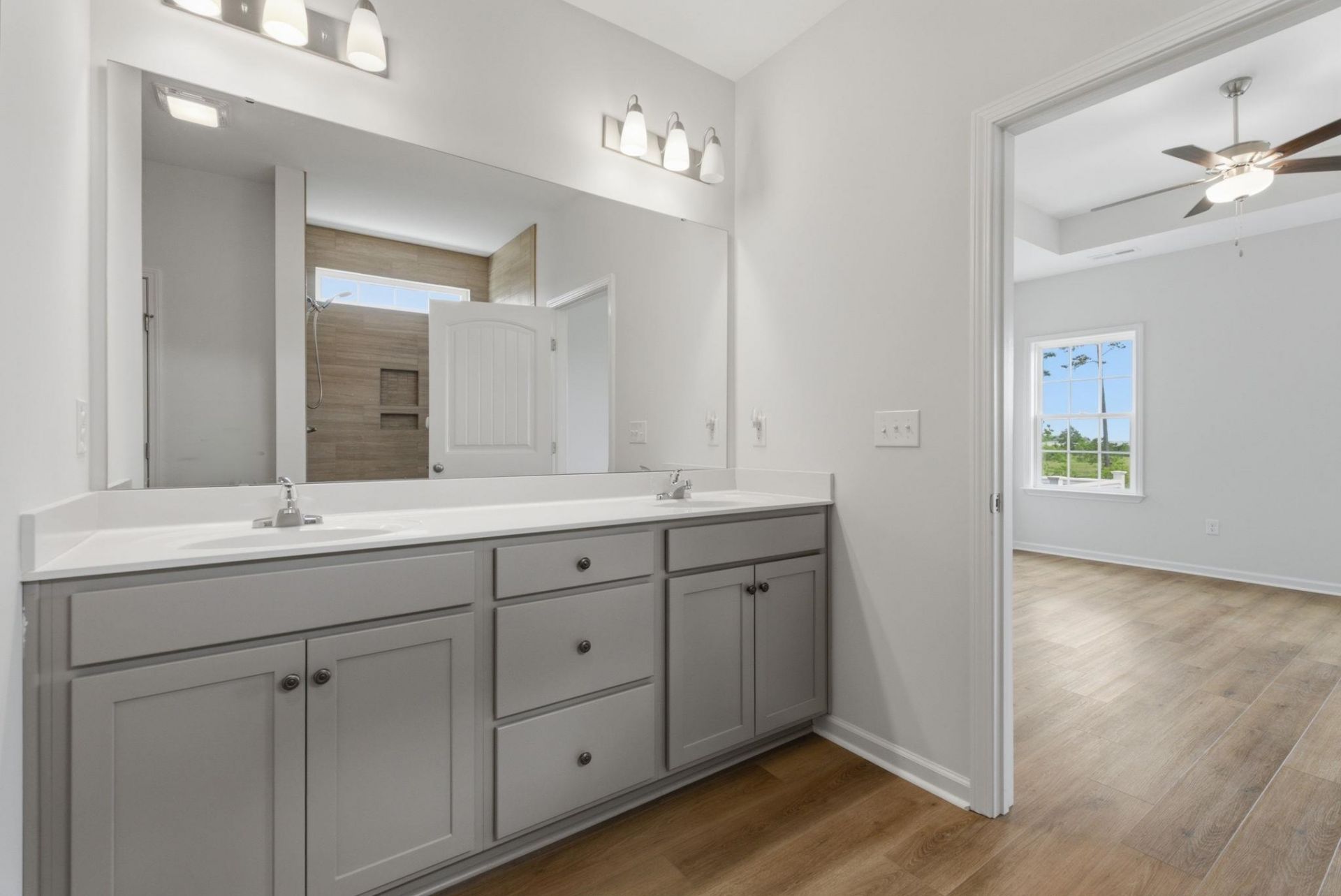 2709 Seaport Circle Photo 32