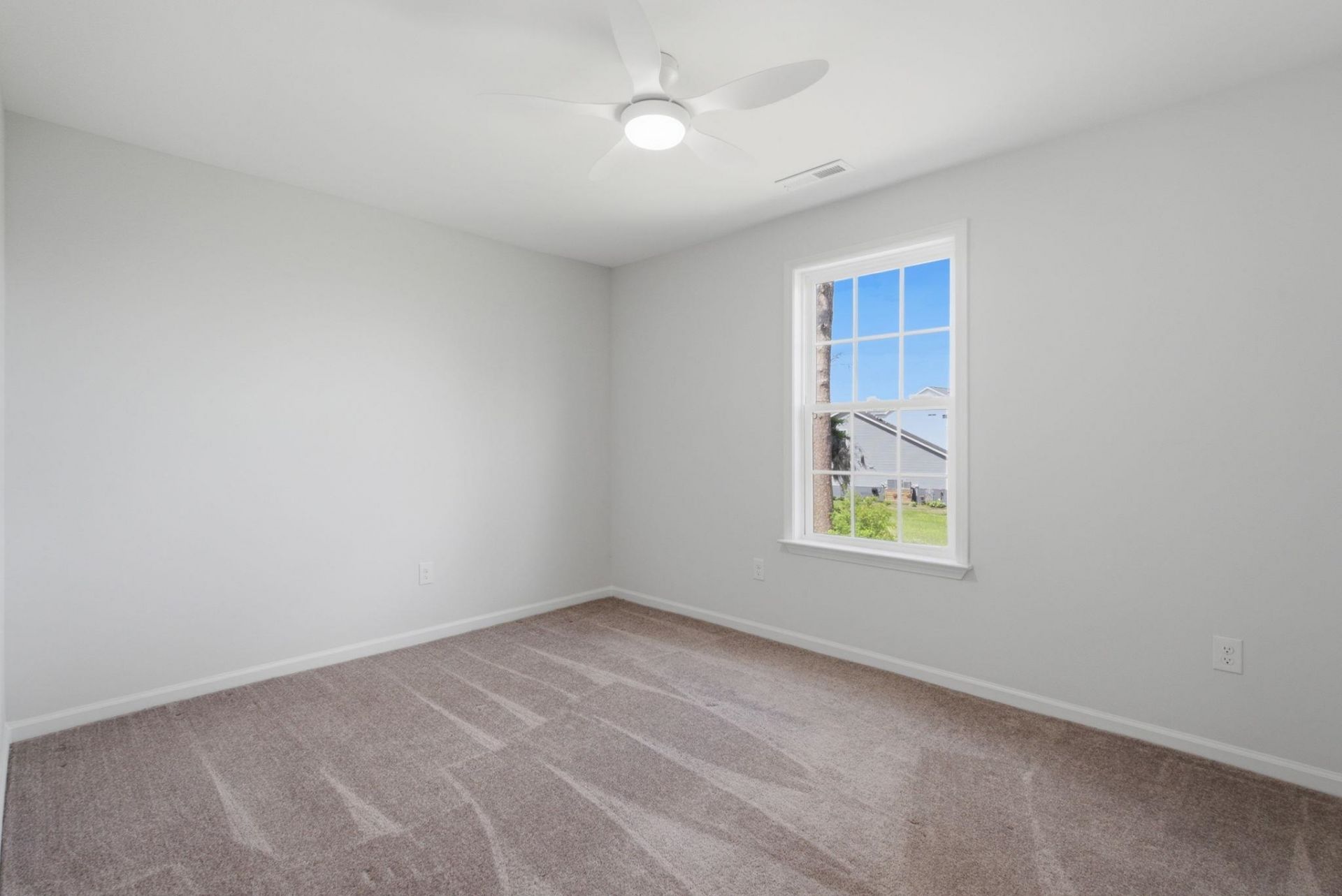 2709 Seaport Circle Photo 47