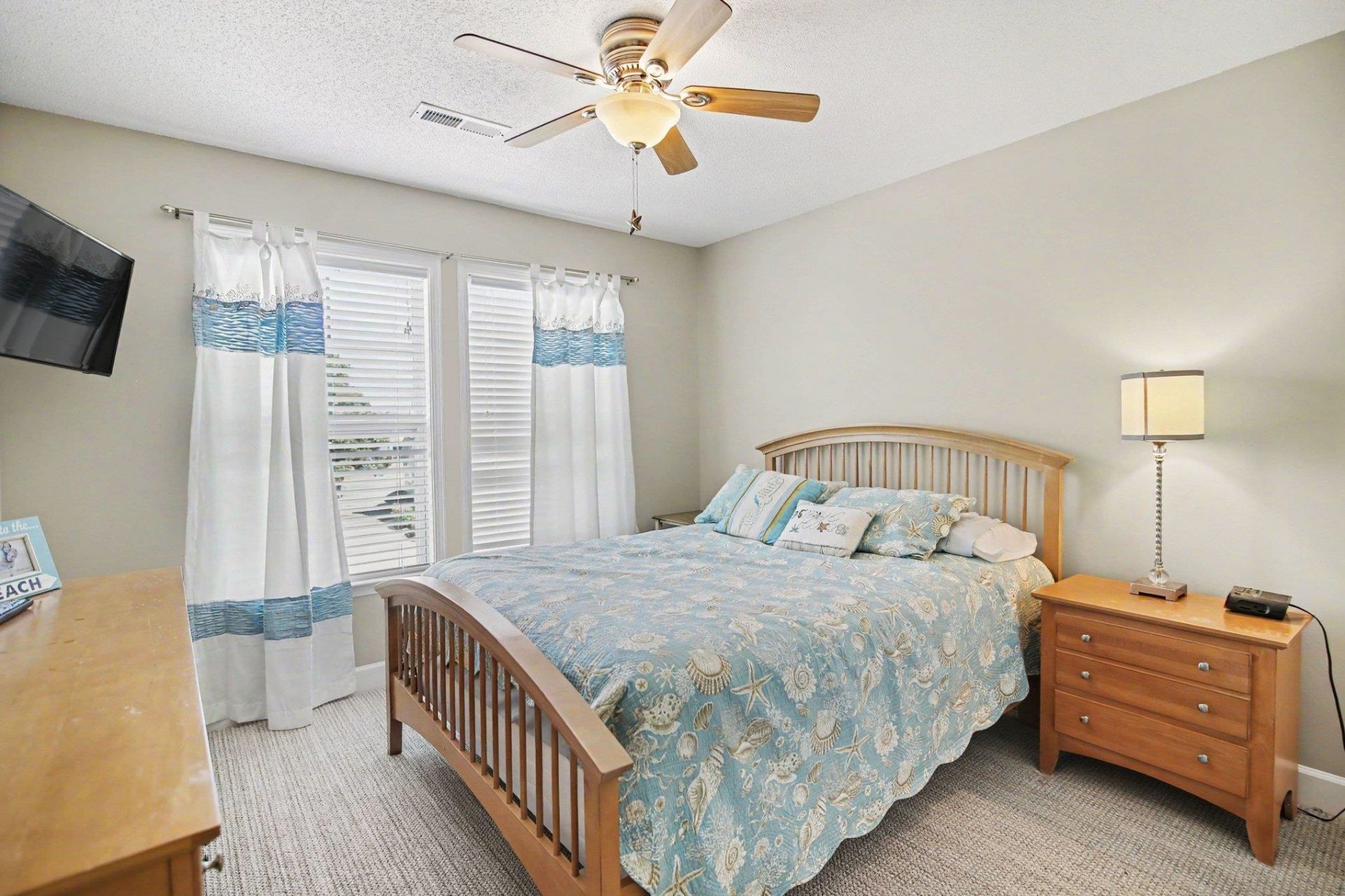 6095 Catalina Dr.  Photo 21