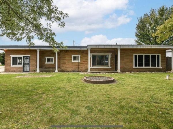 694 S 1St Street, Wilkinson, IN 46186