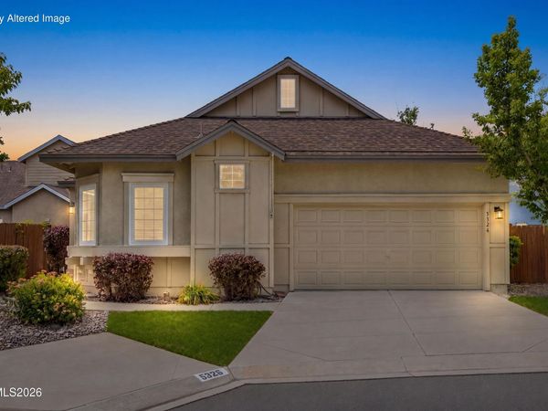 5326 Desert Peach Drive, Sparks, NV 89436