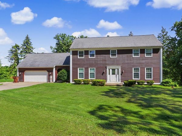 11 N Countryside Drive, Greenwich, OH 44837