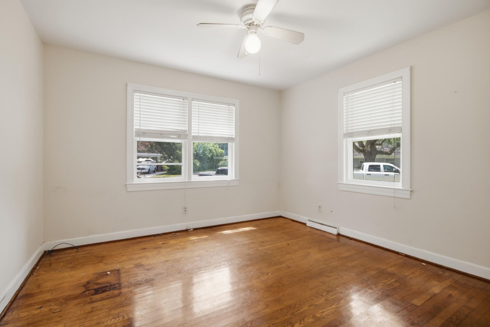 521 Saint Andrews Boulevard Photo 29
