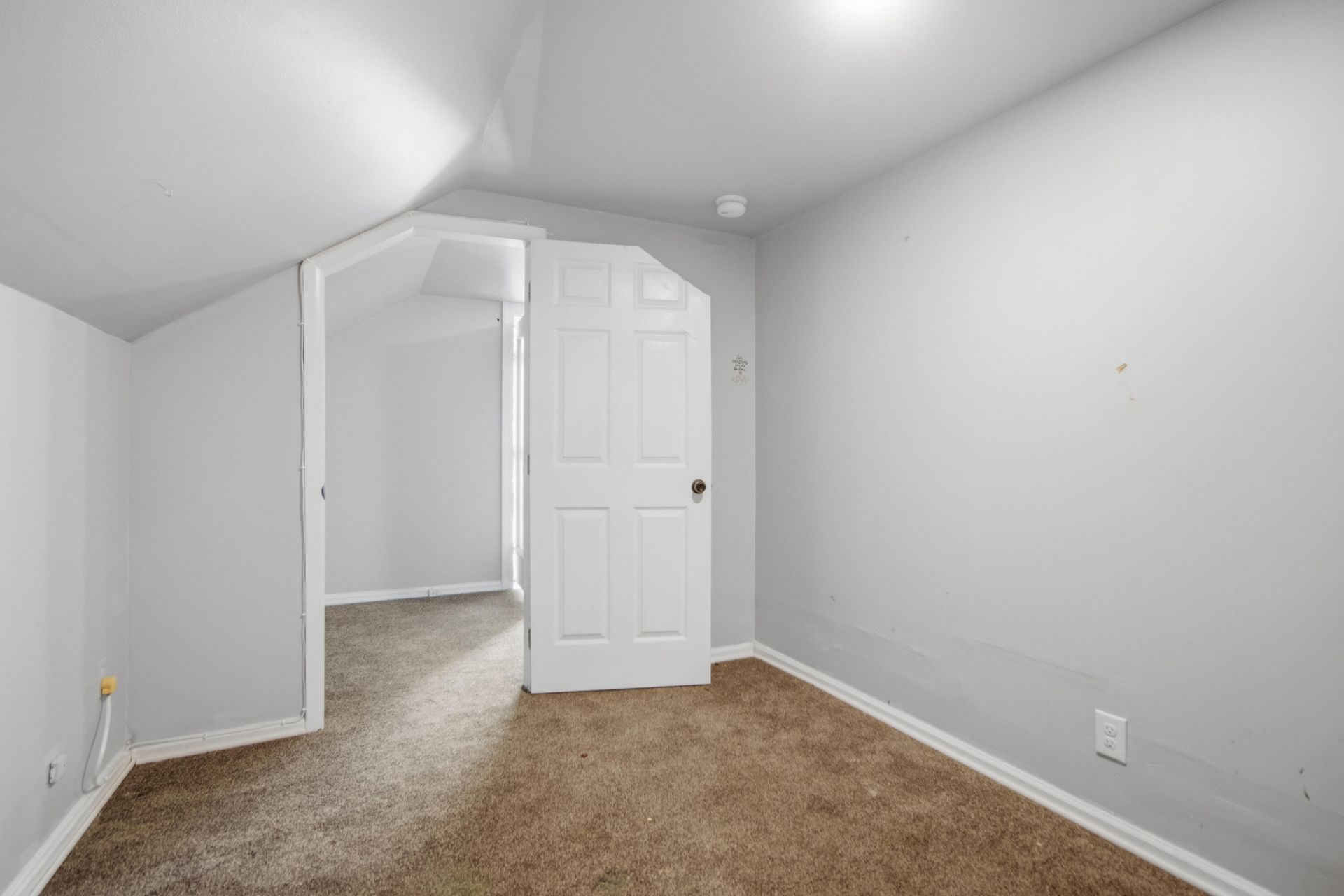 521 Saint Andrews Boulevard Photo 39