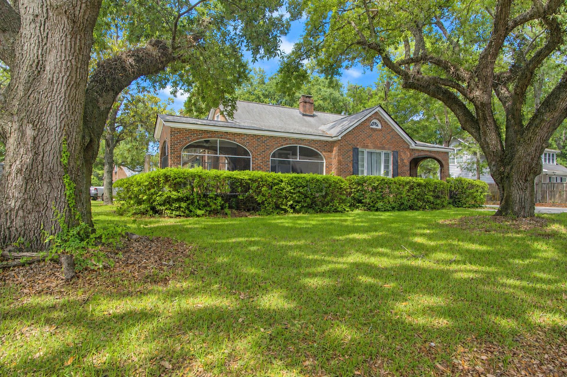 521 Saint Andrews Boulevard Photo 7