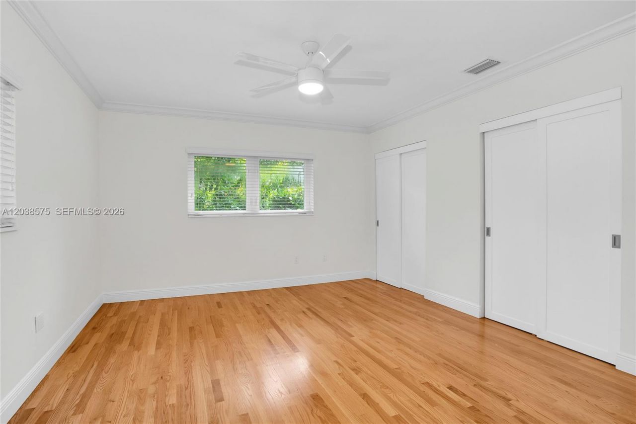 1100 S Alhambra Cir, Coral Gables, FL 33146 Photo