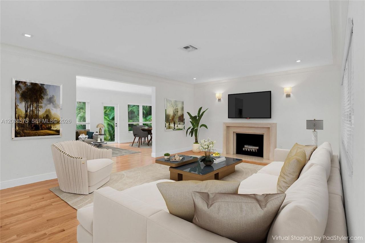 1100 S Alhambra Cir, Coral Gables, FL 33146 Photo