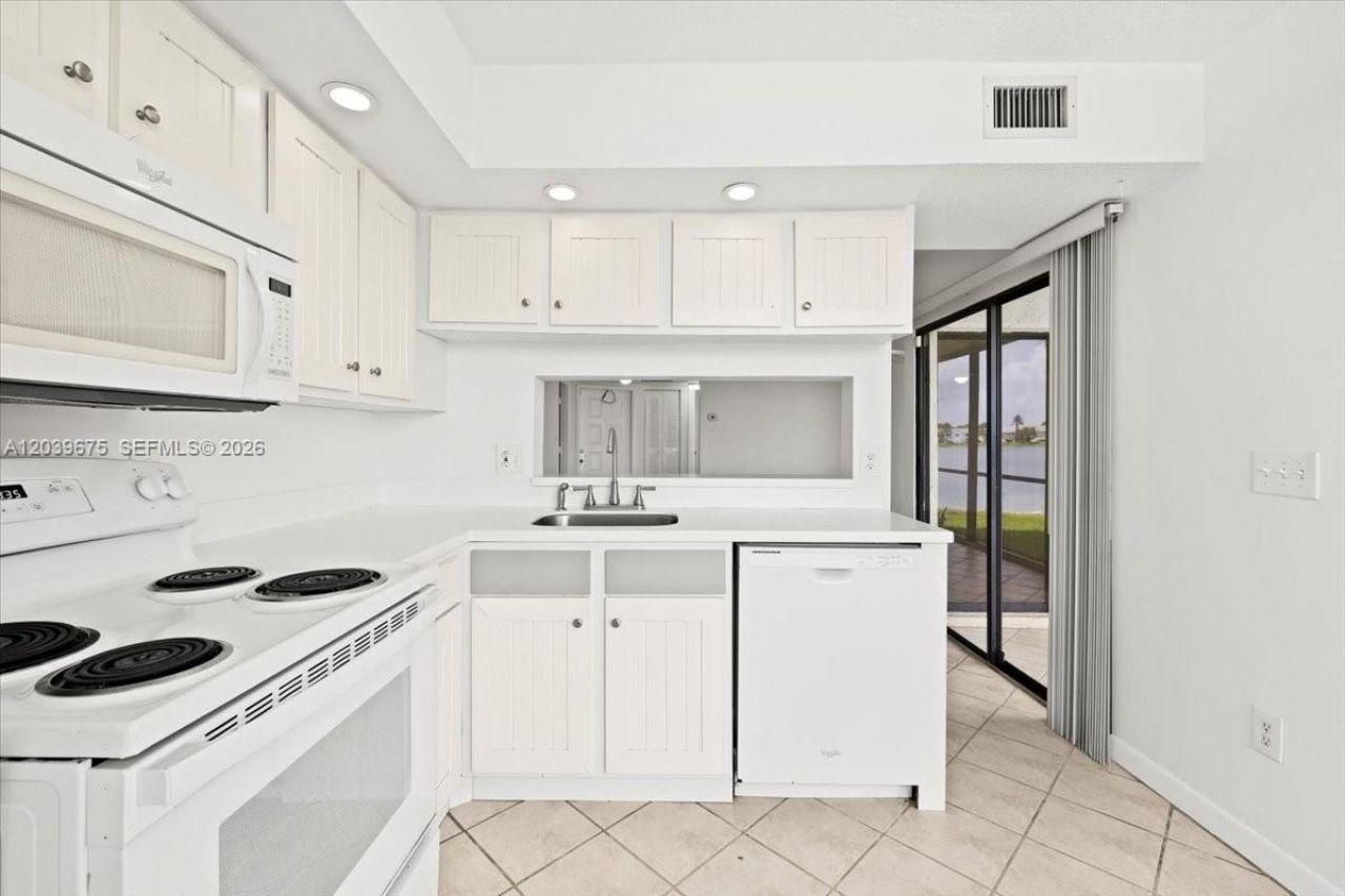 999 Hamilton Dr, Unit 999B, Homestead, FL 33034 Photo