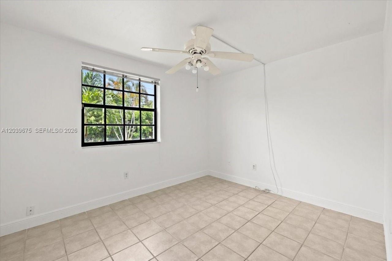999 Hamilton Dr, Unit 999B, Homestead, FL 33034 Photo