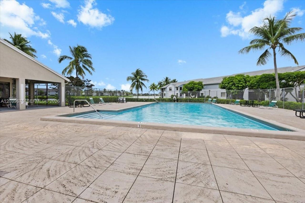999 Hamilton Dr, Unit 999B, Homestead, FL 33034 Photo