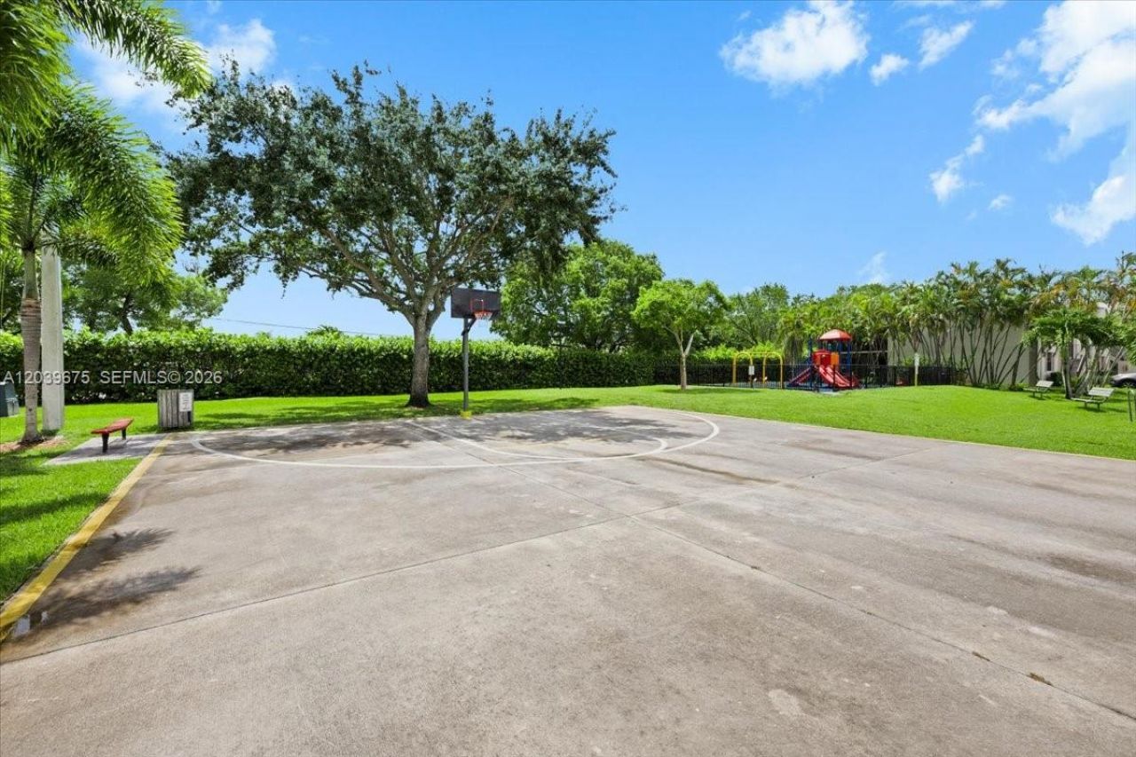 999 Hamilton Dr, Unit 999B, Homestead, FL 33034 Photo