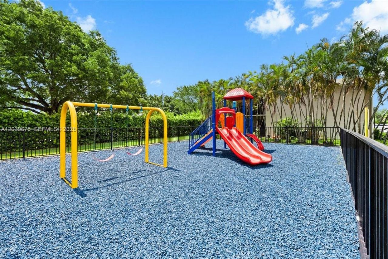 999 Hamilton Dr, Unit 999B, Homestead, FL 33034 Photo