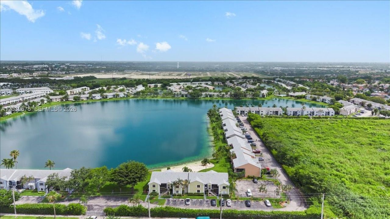 999 Hamilton Dr, Unit 999B, Homestead, FL 33034 Photo