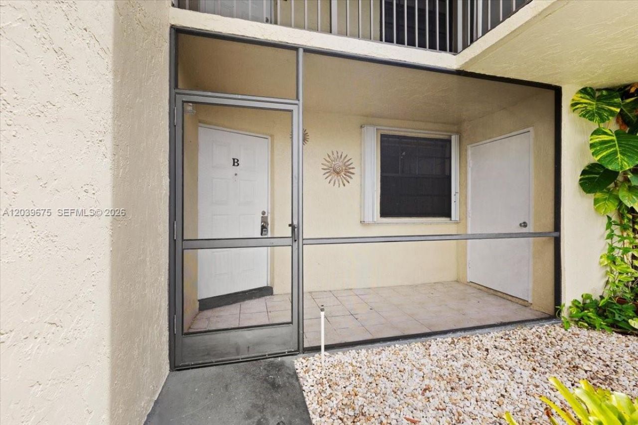 999 Hamilton Dr, Unit 999B, Homestead, FL 33034 Photo