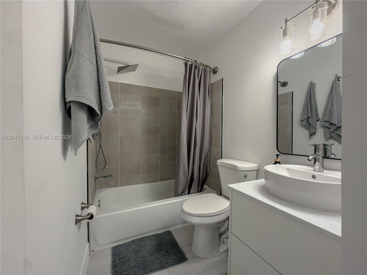1813 SW 10th St , Unit 1813, Fort Lauderdale, FL 33312 Photo