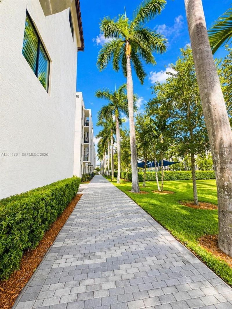 4636 NW 84th Ave , Unit 45, Doral, FL 33166 Photo