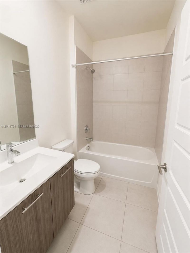 4636 NW 84th Ave , Unit 45, Doral, FL 33166 Photo