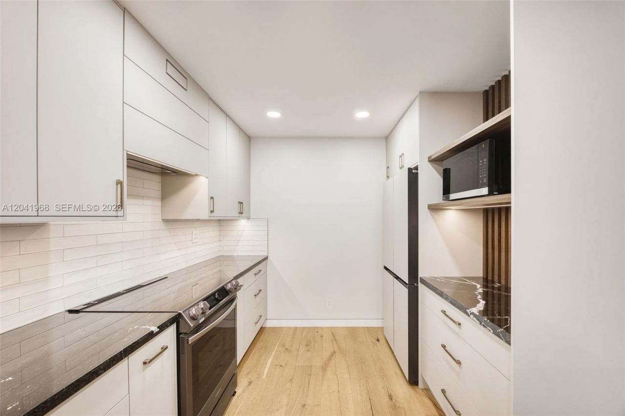 100 Edgewater Dr, Unit 142, Coral Gables, FL 33133 Photo
