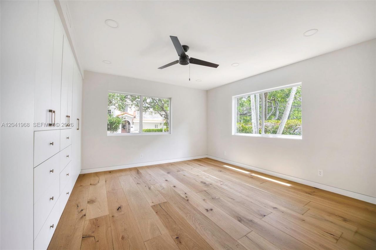 100 Edgewater Dr, Unit 142, Coral Gables, FL 33133 Photo