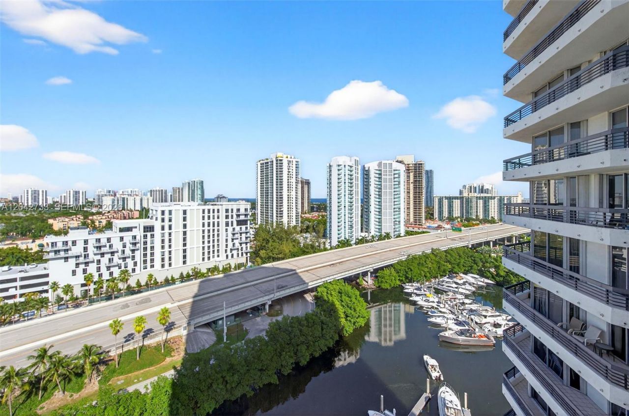 3500 Mystic Pointe Dr , Unit 1804, Aventura, FL 33180 Photo