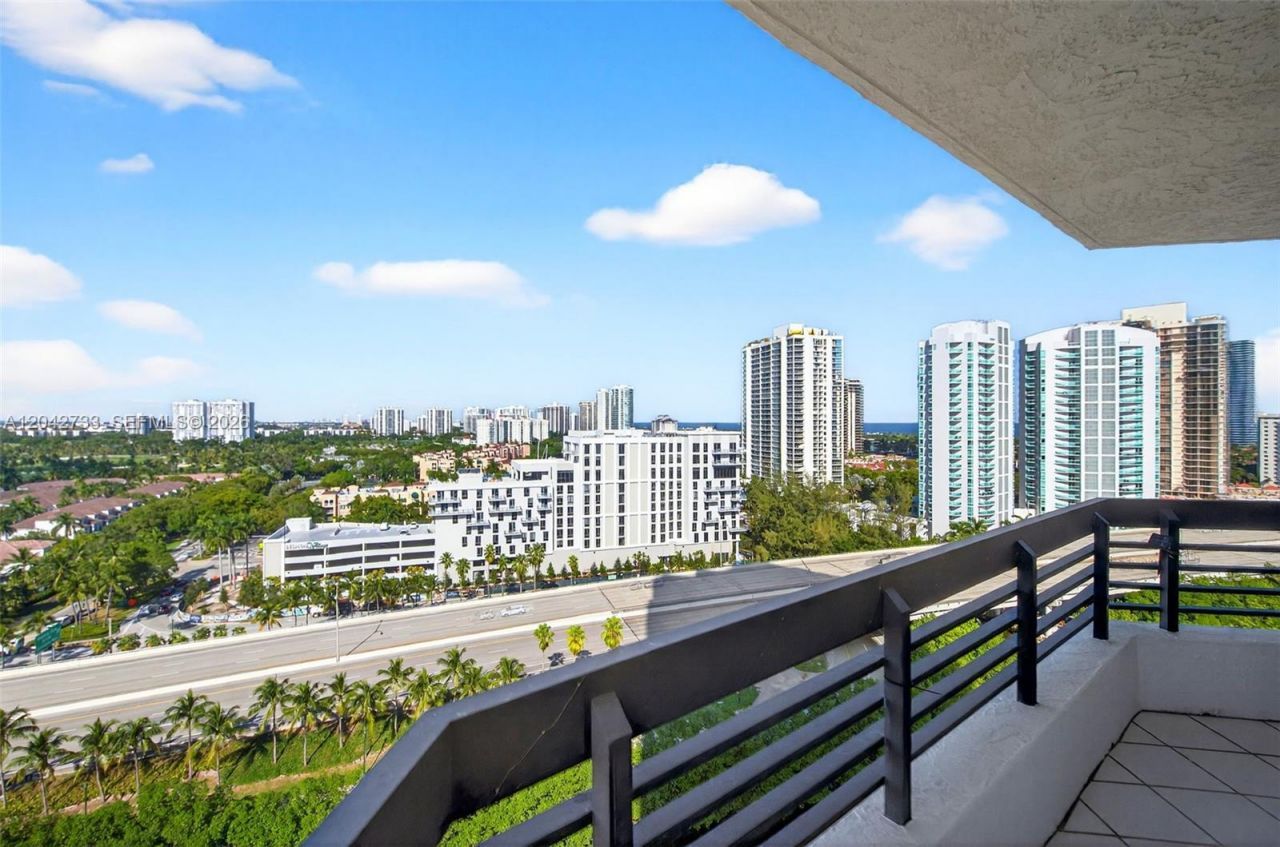 3500 Mystic Pointe Dr , Unit 1804, Aventura, FL 33180 Photo