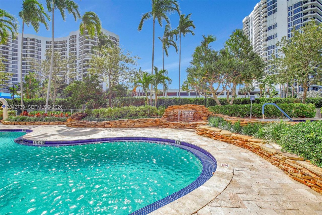 3500 Mystic Pointe Dr , Unit 1804, Aventura, FL 33180 Photo