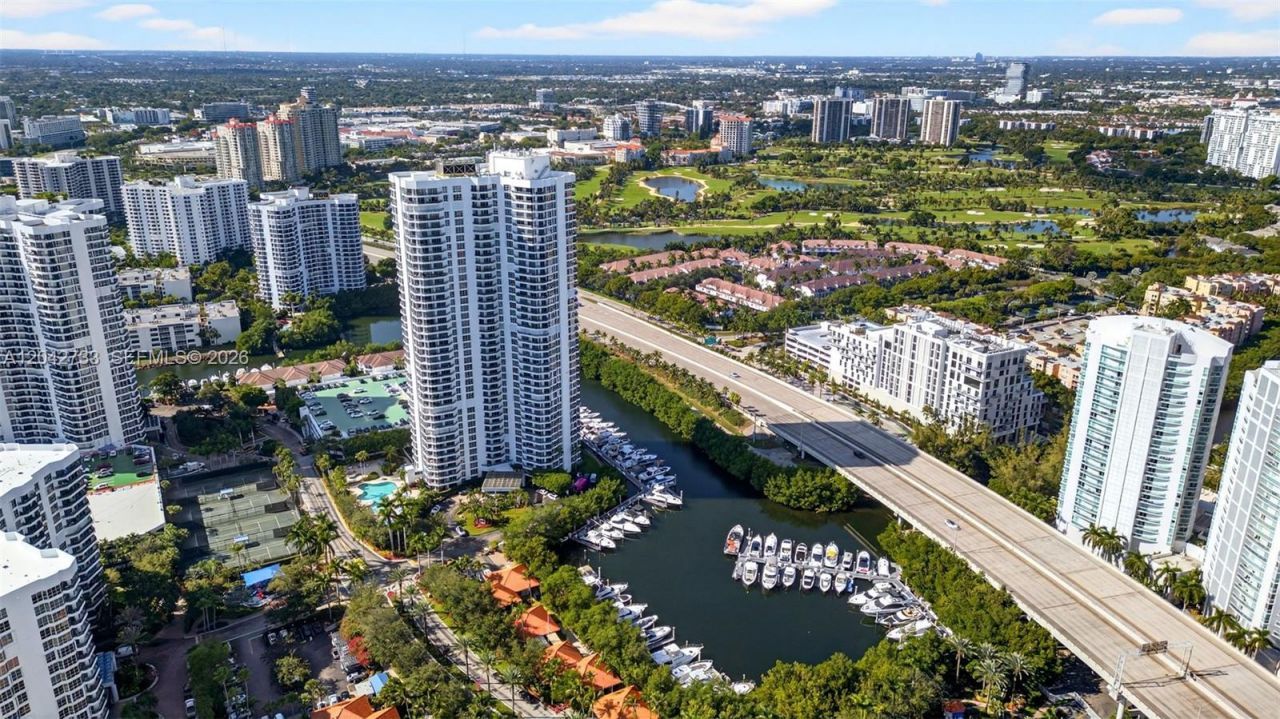 3500 Mystic Pointe Dr , Unit 1804, Aventura, FL 33180 Photo