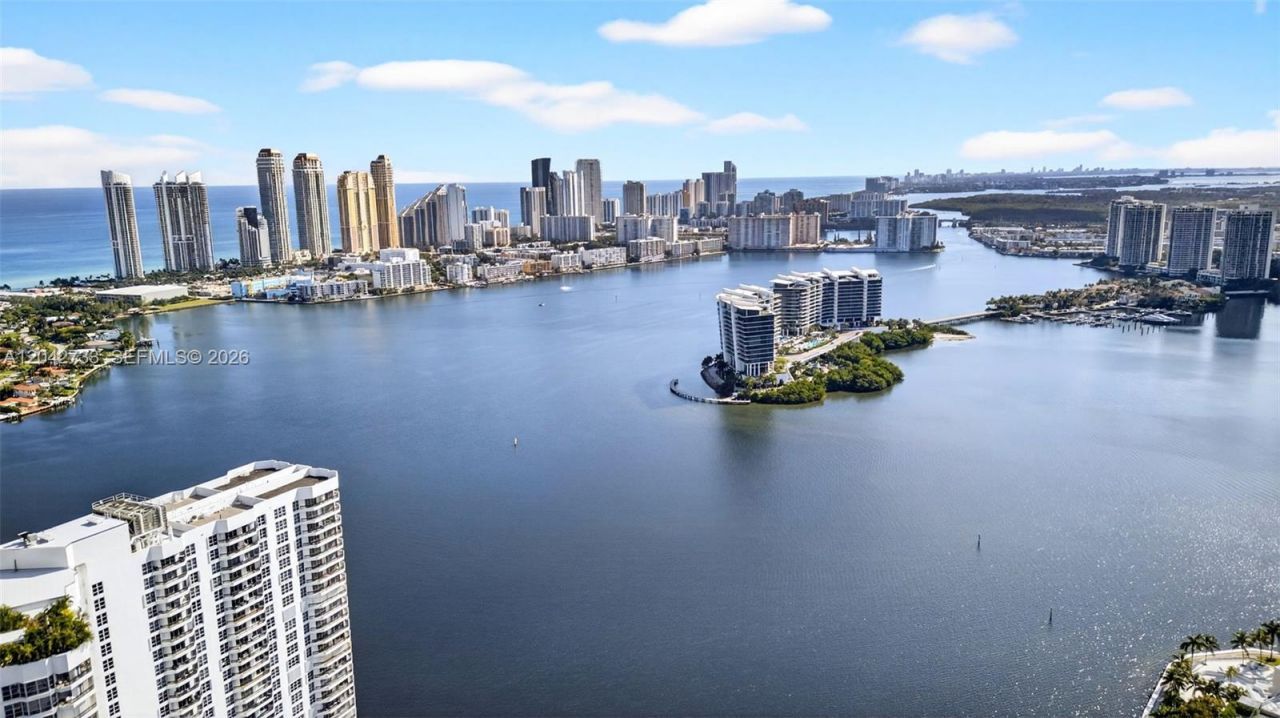 3500 Mystic Pointe Dr , Unit 1804, Aventura, FL 33180 Photo