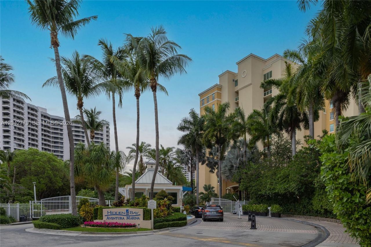 3330 NE 190th St , Unit 1112, Aventura, FL 33180 Photo
