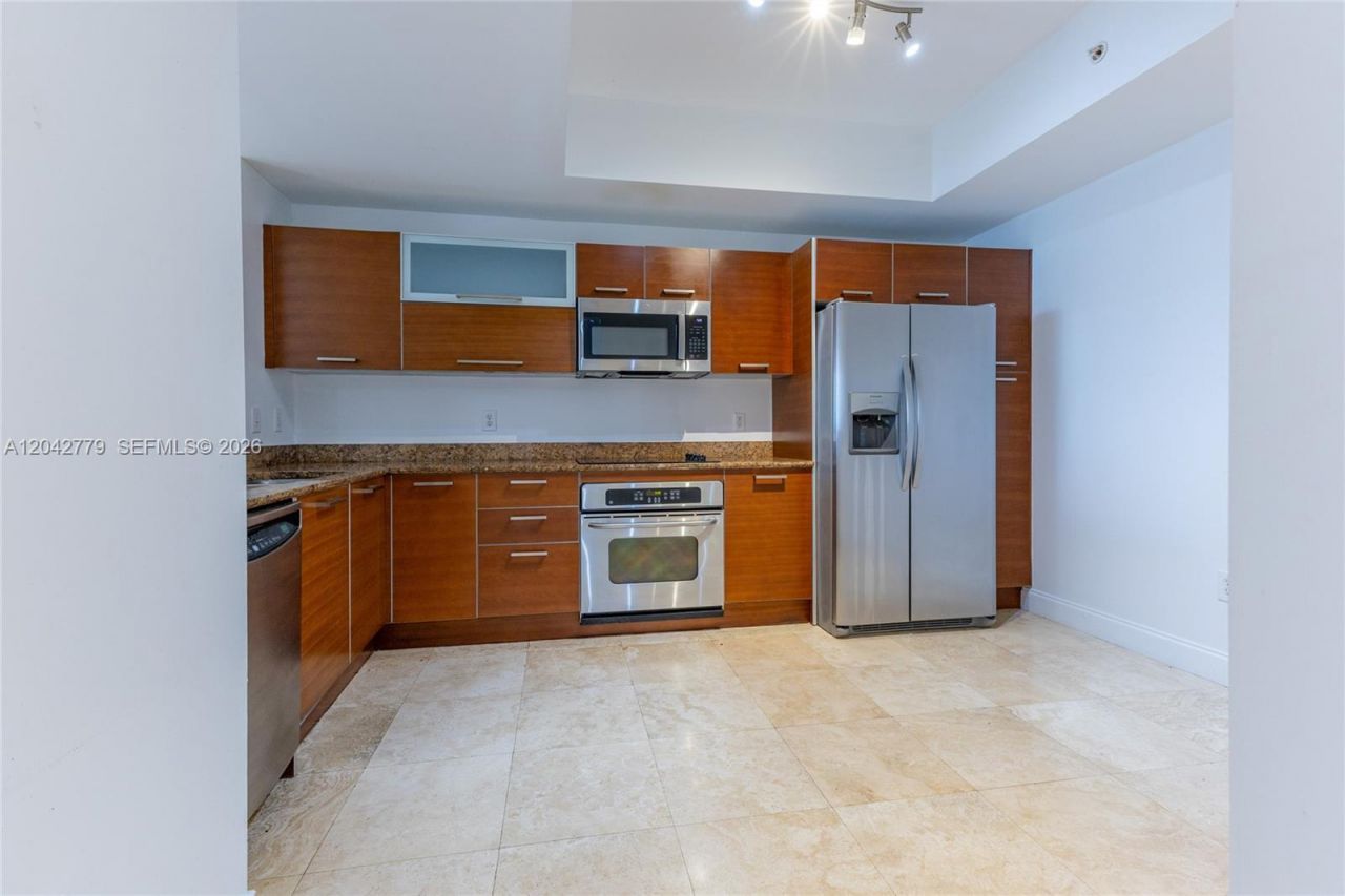 3330 NE 190th St , Unit 1112, Aventura, FL 33180 Photo