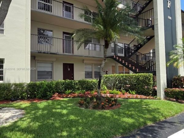 800 SW 131st Ave , Unit 301F, Pembroke Pines, FL 33027