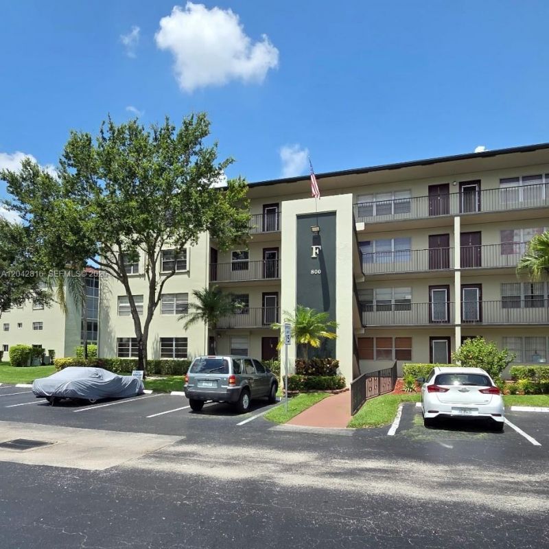 800 SW 131st Ave, Unit 301F, Pembroke Pines, FL 33027 Photo
